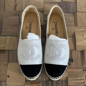 CHANEL espadrilles